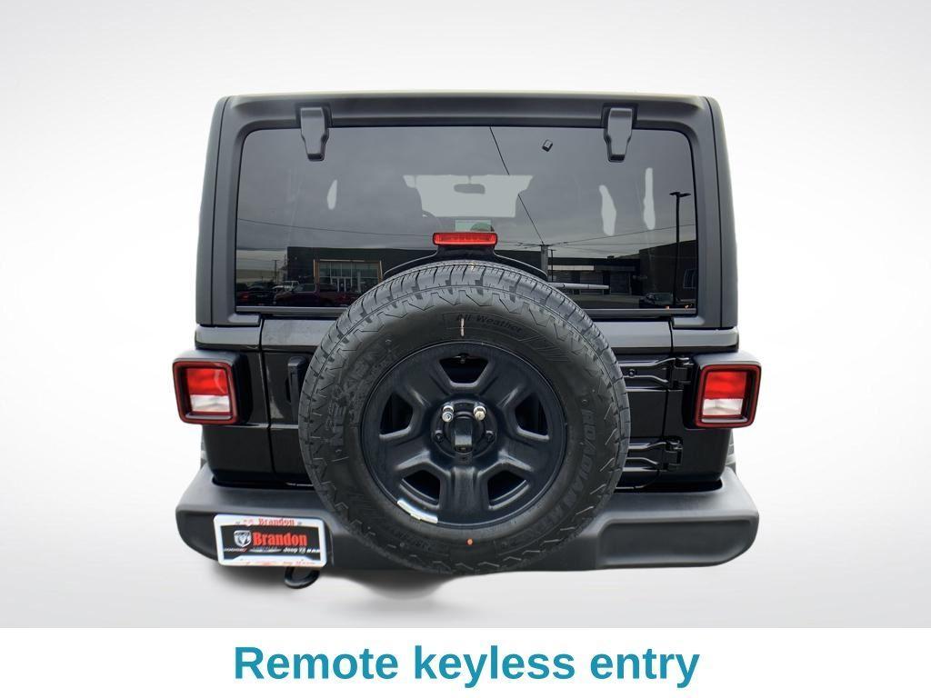 new 2026 Jeep Wrangler car, priced at $41,570