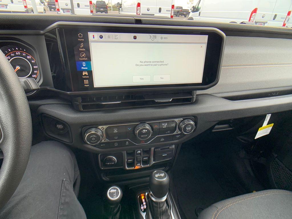 new 2026 Jeep Wrangler car, priced at $41,570