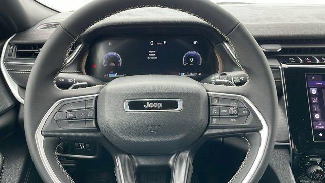 new 2025 Jeep Grand Cherokee car, priced at $36,696
