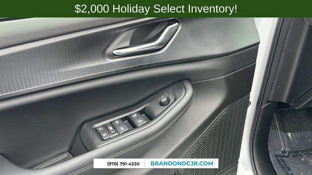 new 2025 Jeep Grand Cherokee car, priced at $36,696