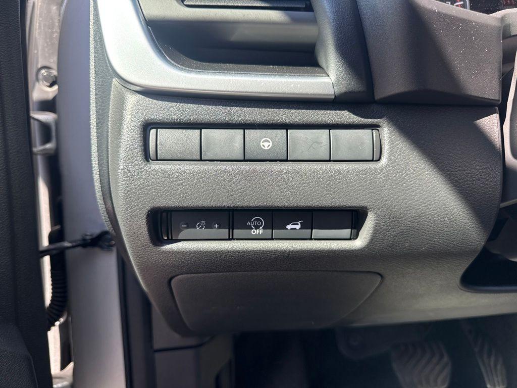 used 2024 Nissan Rogue car, priced at $26,472