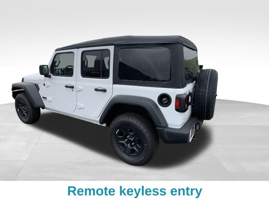 new 2025 Jeep Wrangler car, priced at $33,567