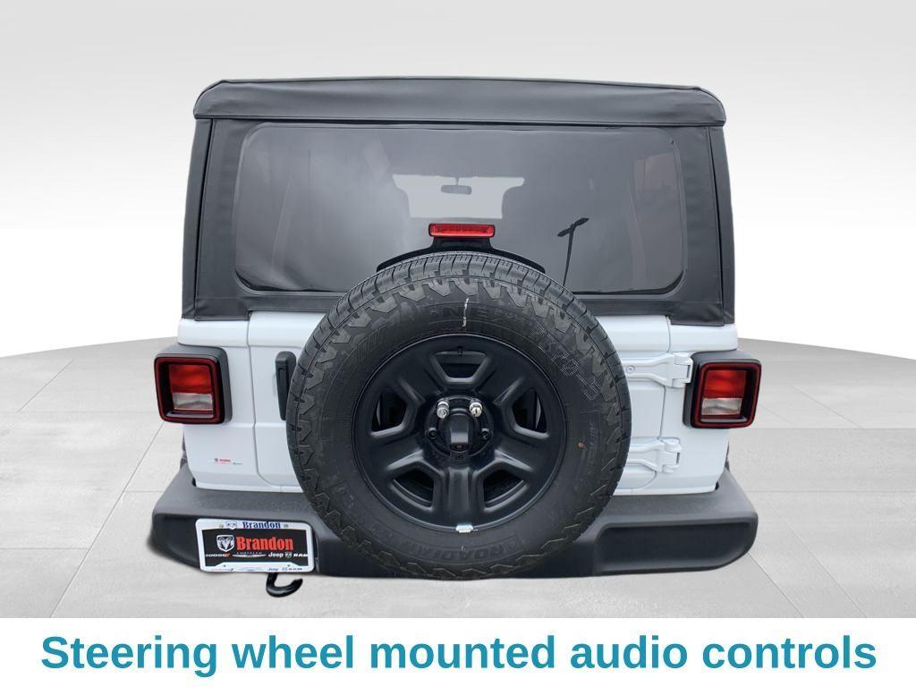 new 2025 Jeep Wrangler car, priced at $33,567