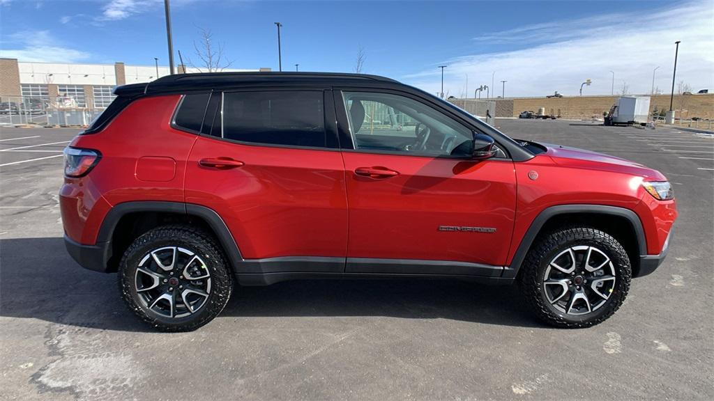 new 2025 Jeep Compass car, priced at $33,958