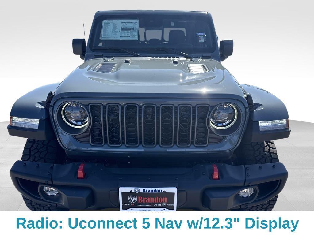 new 2025 Jeep Gladiator car, priced at $54,814