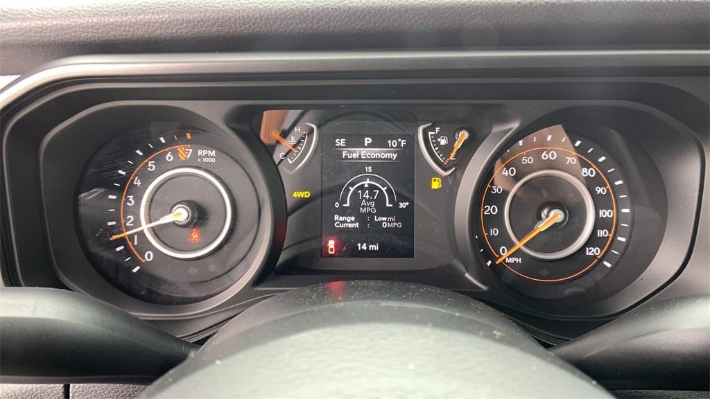 new 2025 Jeep Gladiator car, priced at $41,302