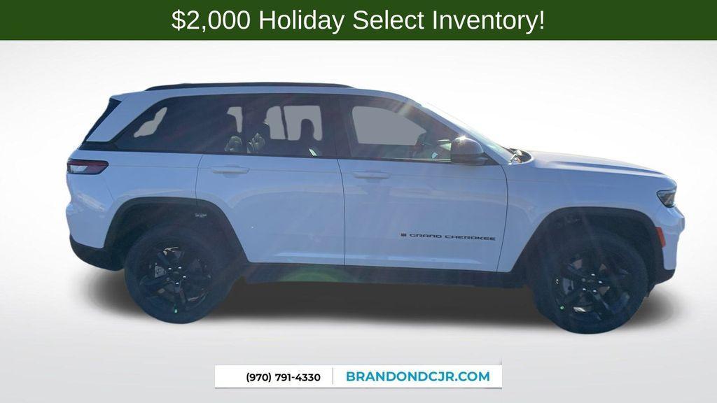 new 2025 Jeep Grand Cherokee car, priced at $42,568
