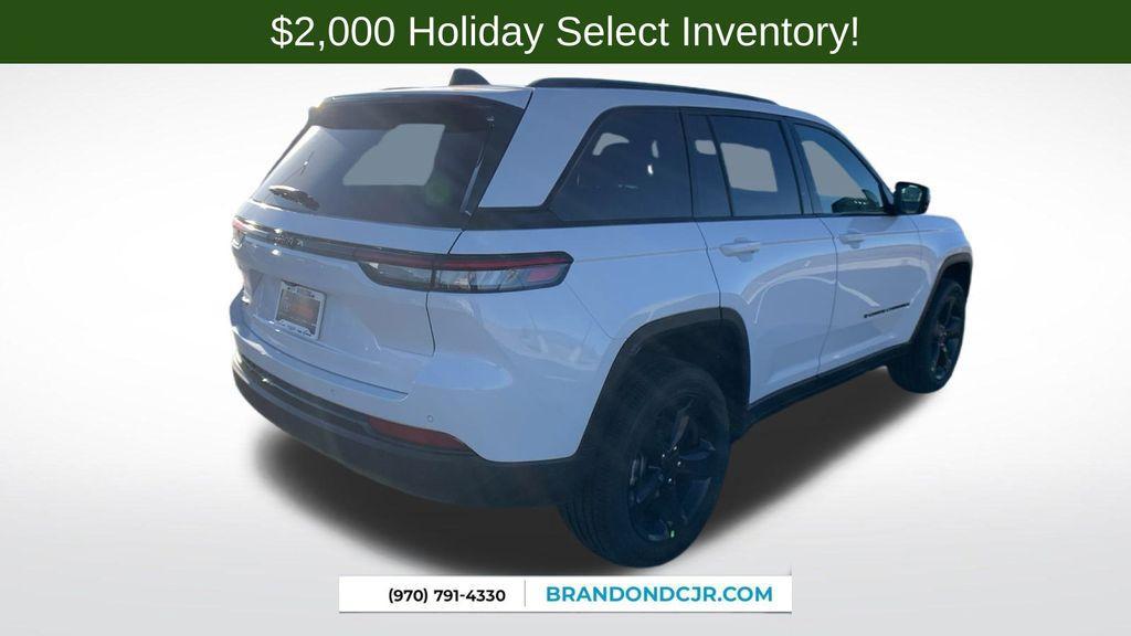 new 2025 Jeep Grand Cherokee car, priced at $42,568