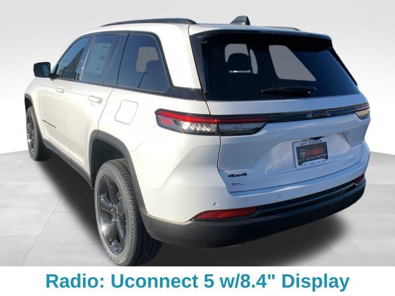 new 2025 Jeep Grand Cherokee car, priced at $42,568