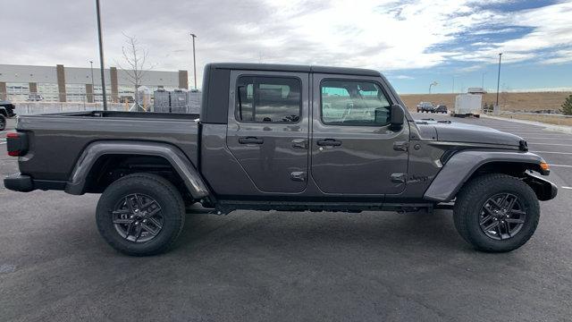 new 2025 Jeep Gladiator car, priced at $49,176