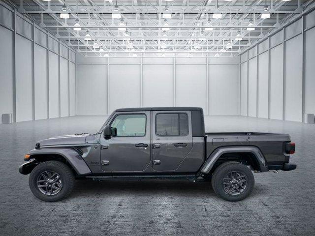 new 2025 Jeep Gladiator car, priced at $49,176