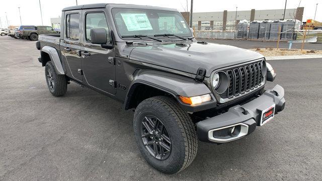 new 2025 Jeep Gladiator car, priced at $49,176