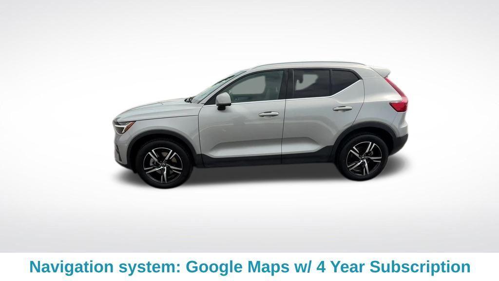 used 2025 Volvo XC40 car, priced at $31,612