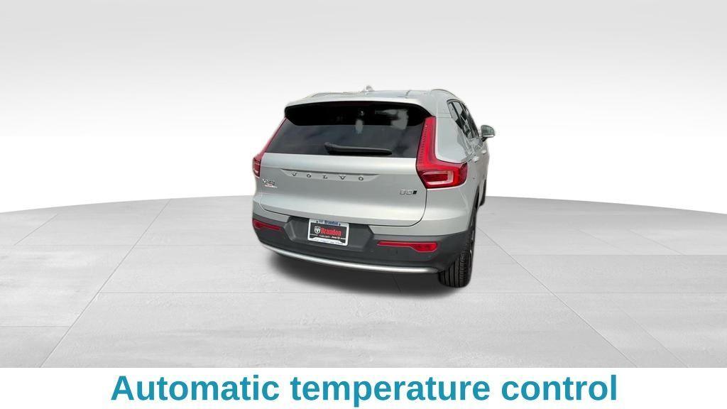 used 2025 Volvo XC40 car, priced at $34,882