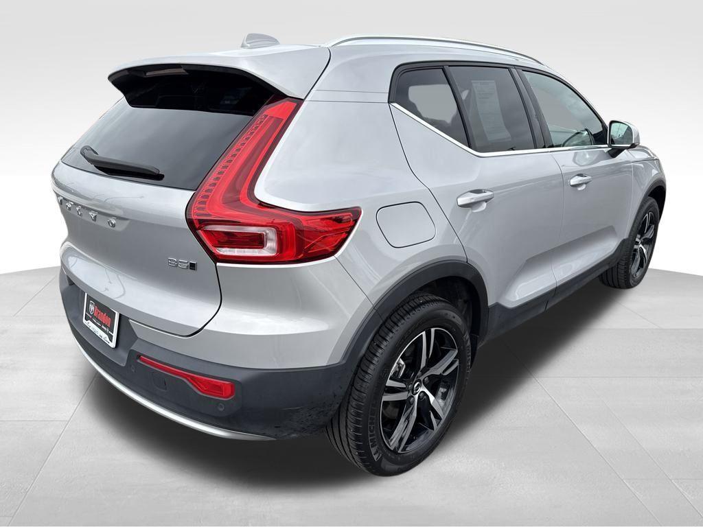 used 2025 Volvo XC40 car, priced at $34,882