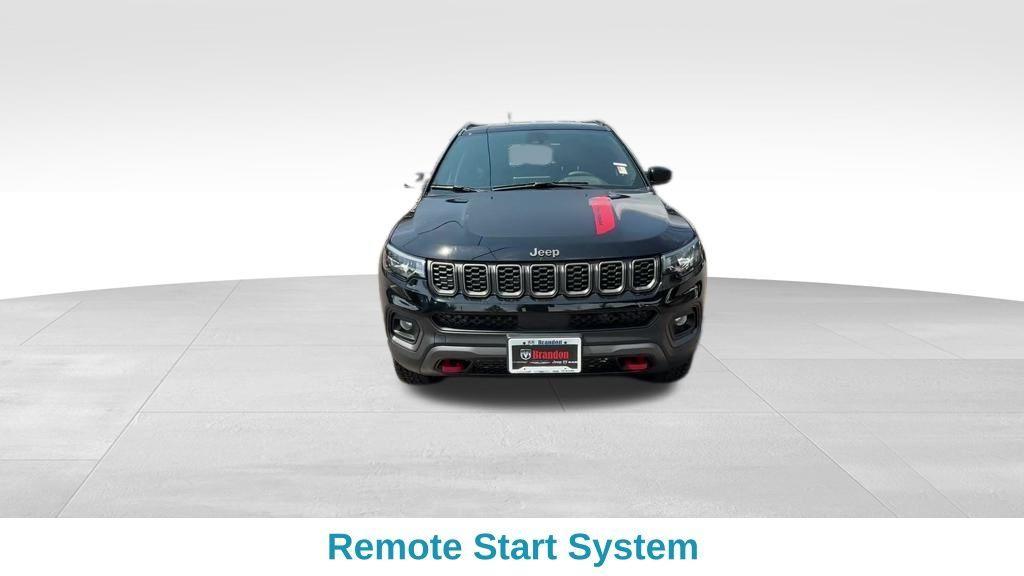 new 2025 Jeep Compass car, priced at $34,907