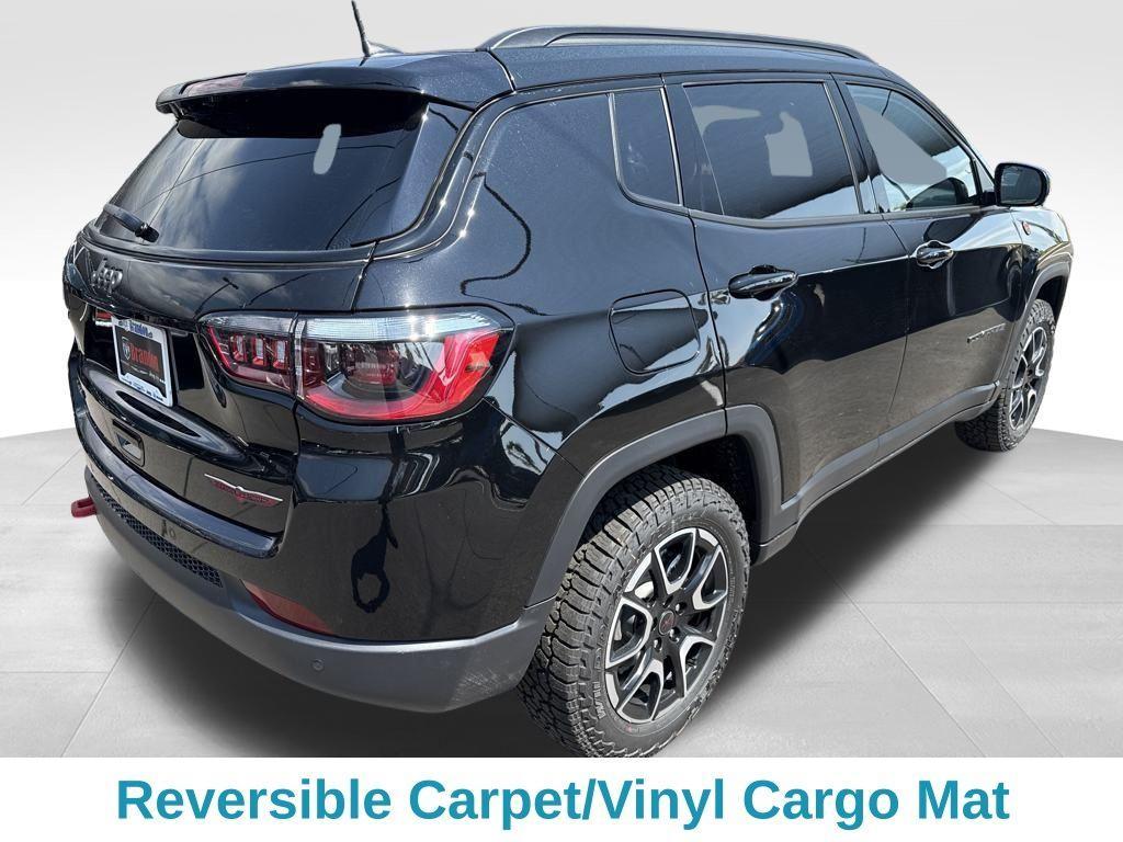 new 2025 Jeep Compass car, priced at $34,907