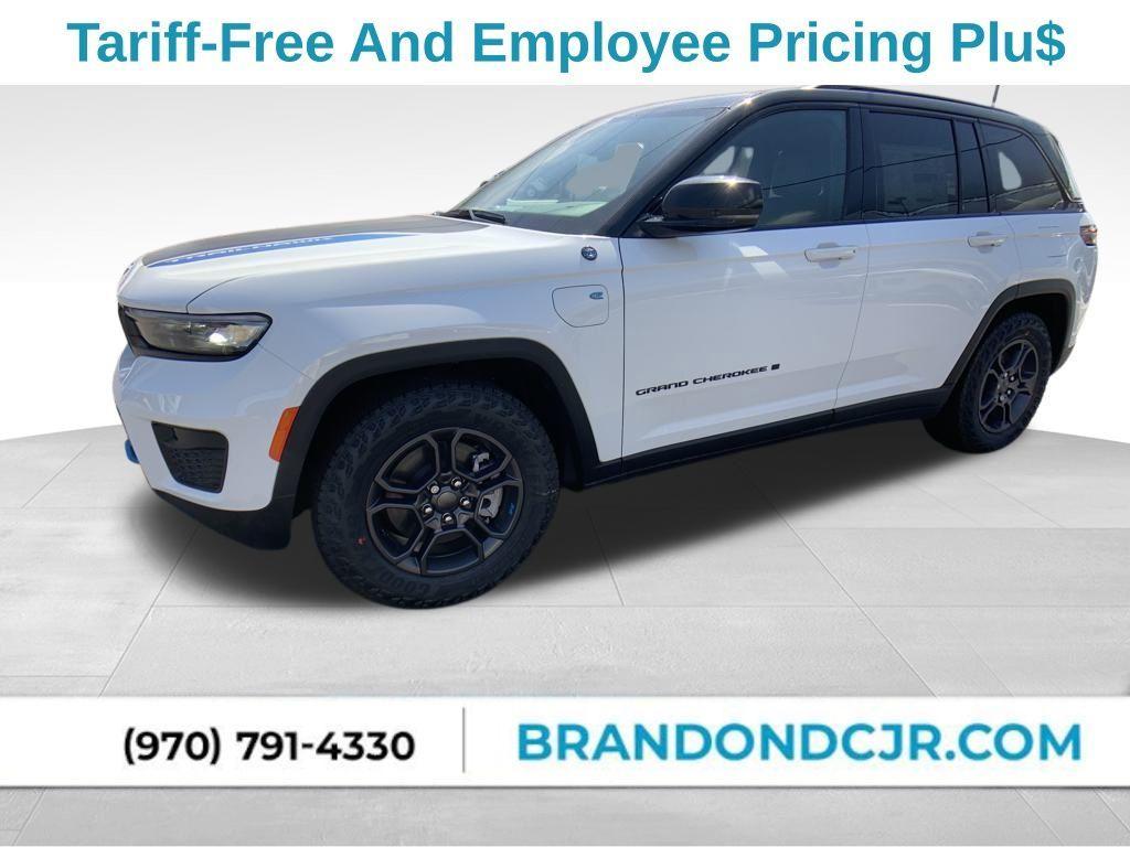 new 2025 Jeep Grand Cherokee 4xe car, priced at $60,500