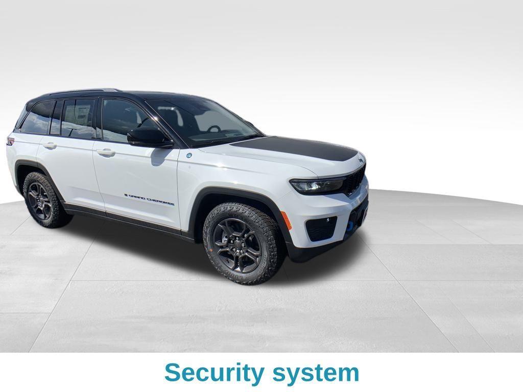 new 2025 Jeep Grand Cherokee 4xe car, priced at $60,500