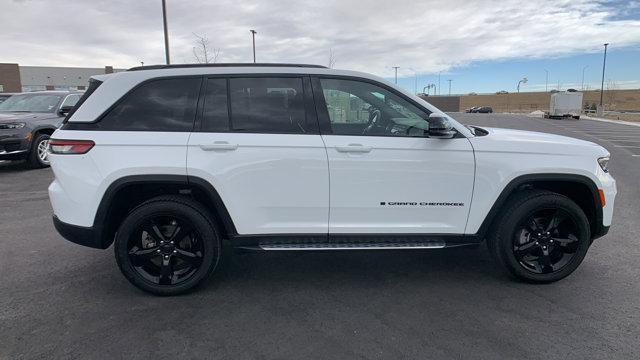 used 2024 Jeep Grand Cherokee car, priced at $39,176