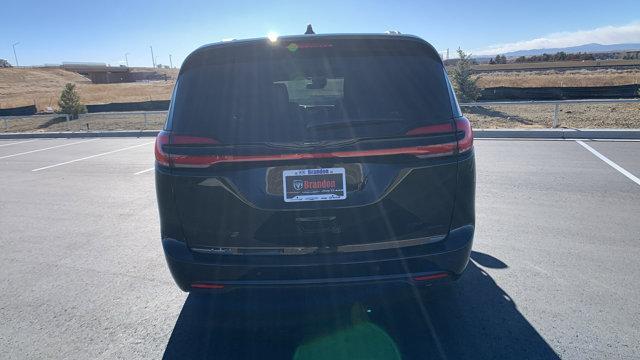 new 2025 Chrysler Pacifica car, priced at $53,051