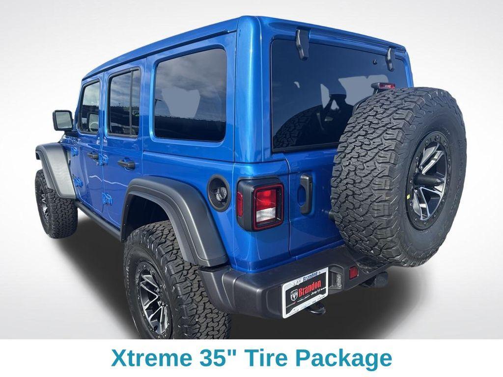 new 2025 Jeep Wrangler car, priced at $51,017