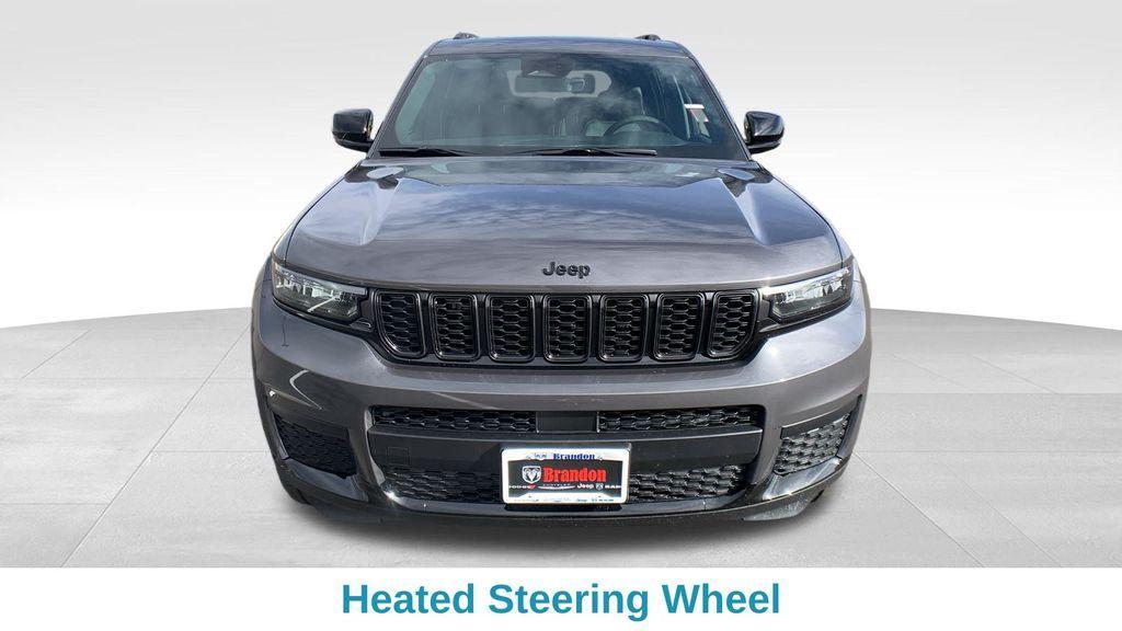 new 2025 Jeep Grand Cherokee L car, priced at $45,081