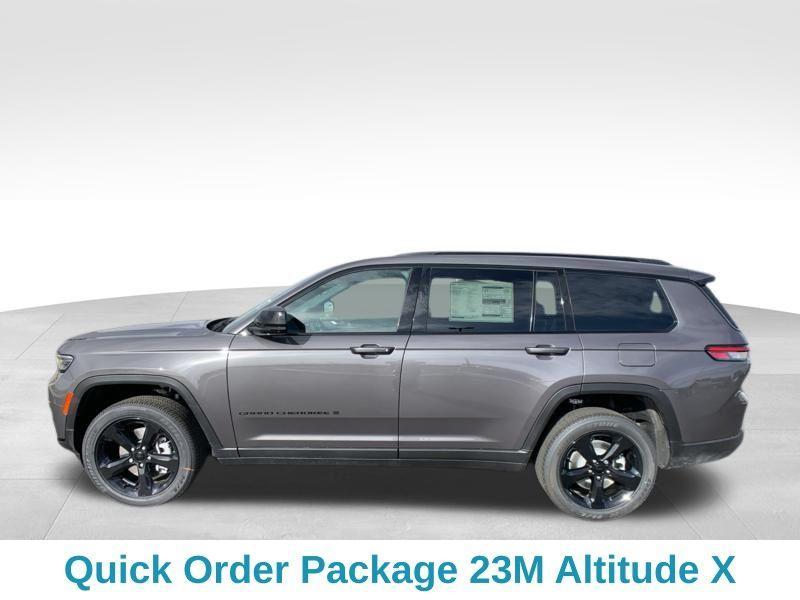 new 2025 Jeep Grand Cherokee L car, priced at $45,081