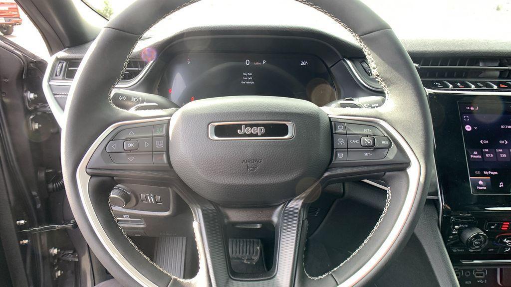 new 2025 Jeep Grand Cherokee L car, priced at $45,081