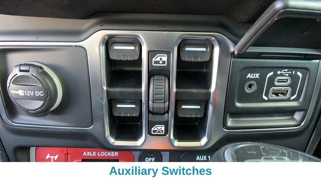 new 2025 Jeep Gladiator car, priced at $46,342
