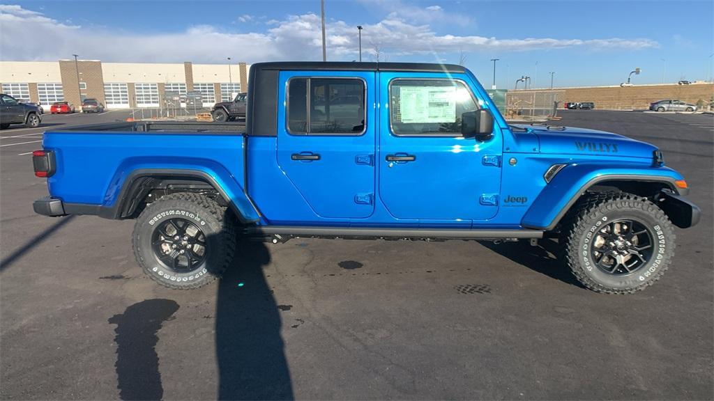 new 2025 Jeep Gladiator car, priced at $49,592