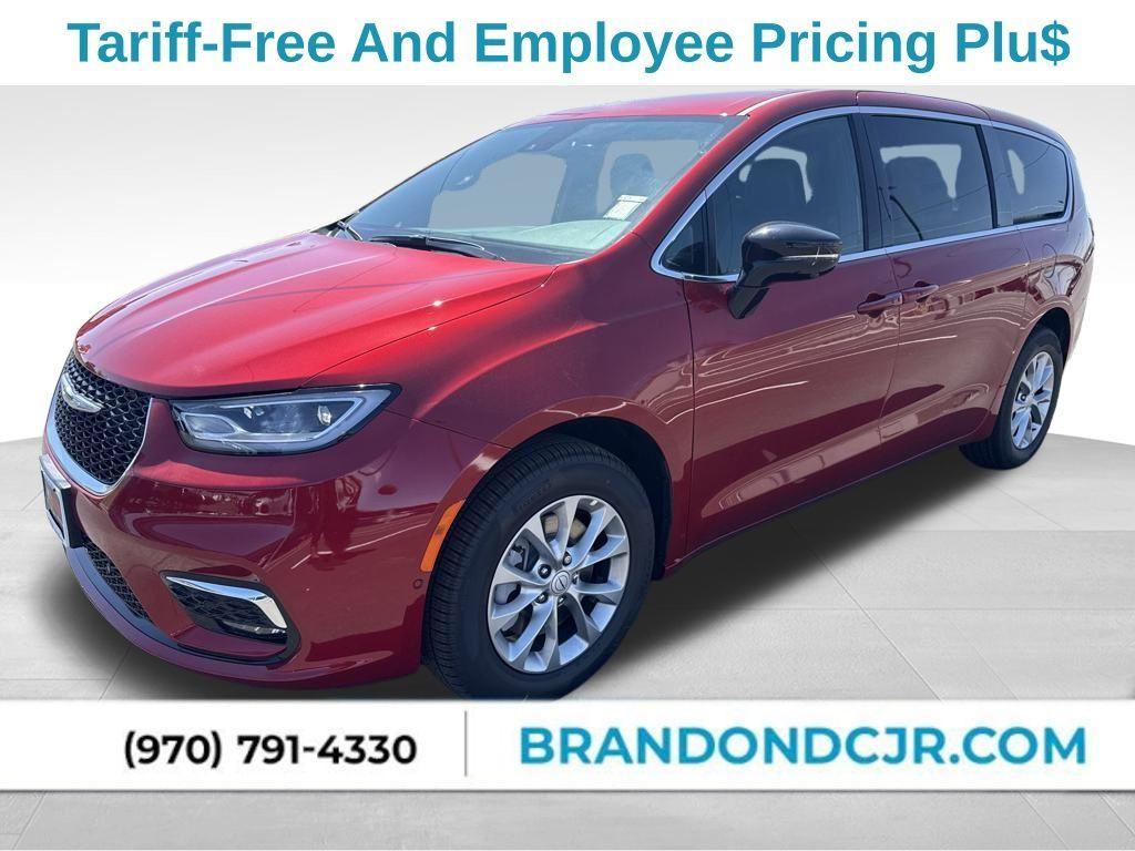 new 2025 Chrysler Pacifica car, priced at $45,123