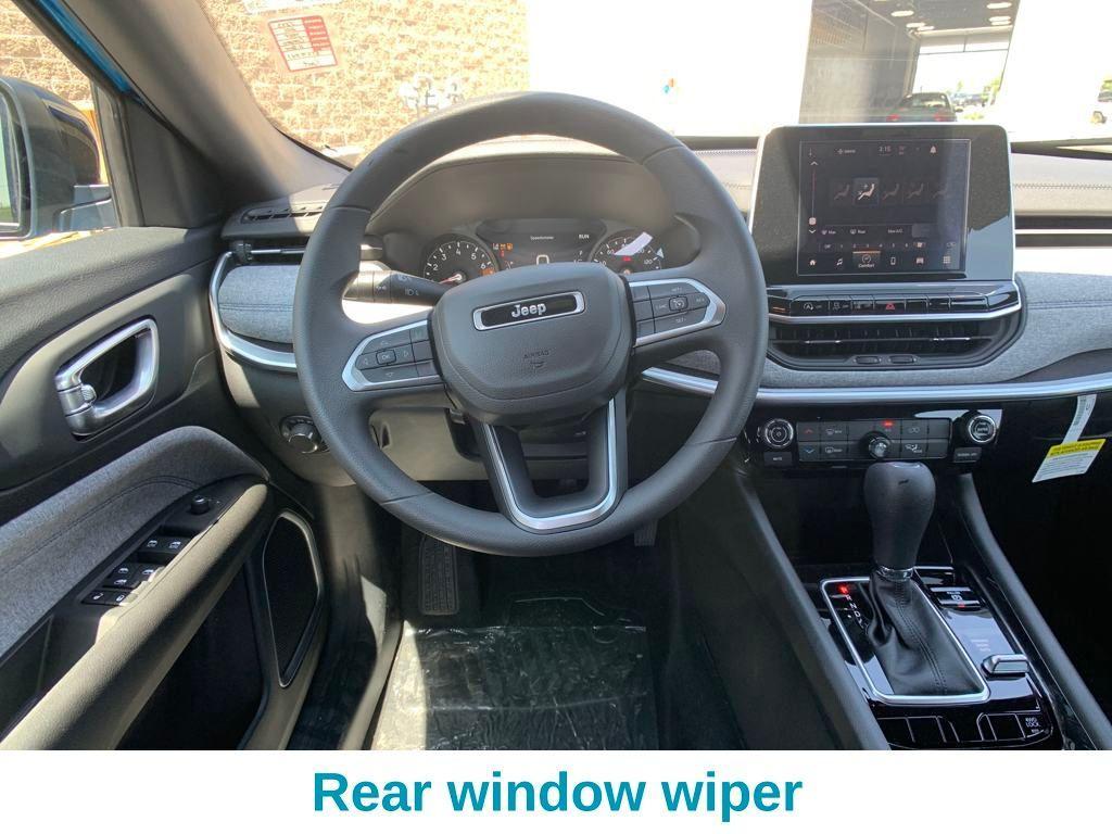 new 2025 Jeep Compass car, priced at $28,367
