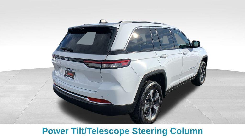 new 2025 Jeep Grand Cherokee 4xe car, priced at $47,632