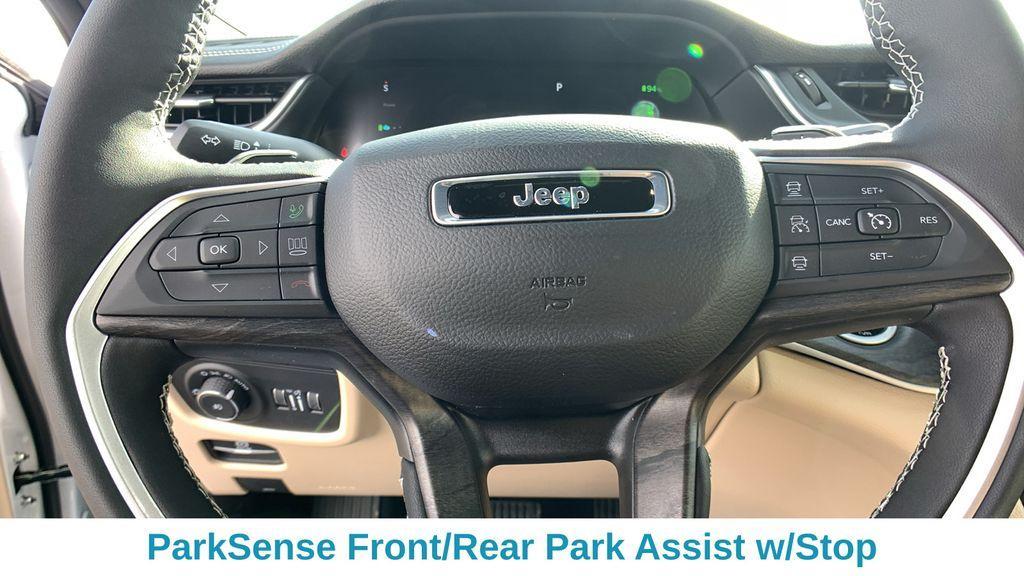 new 2025 Jeep Grand Cherokee 4xe car, priced at $47,632