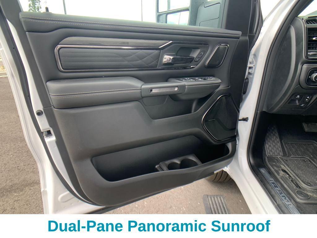 new 2025 Ram 1500 car, priced at $76,665