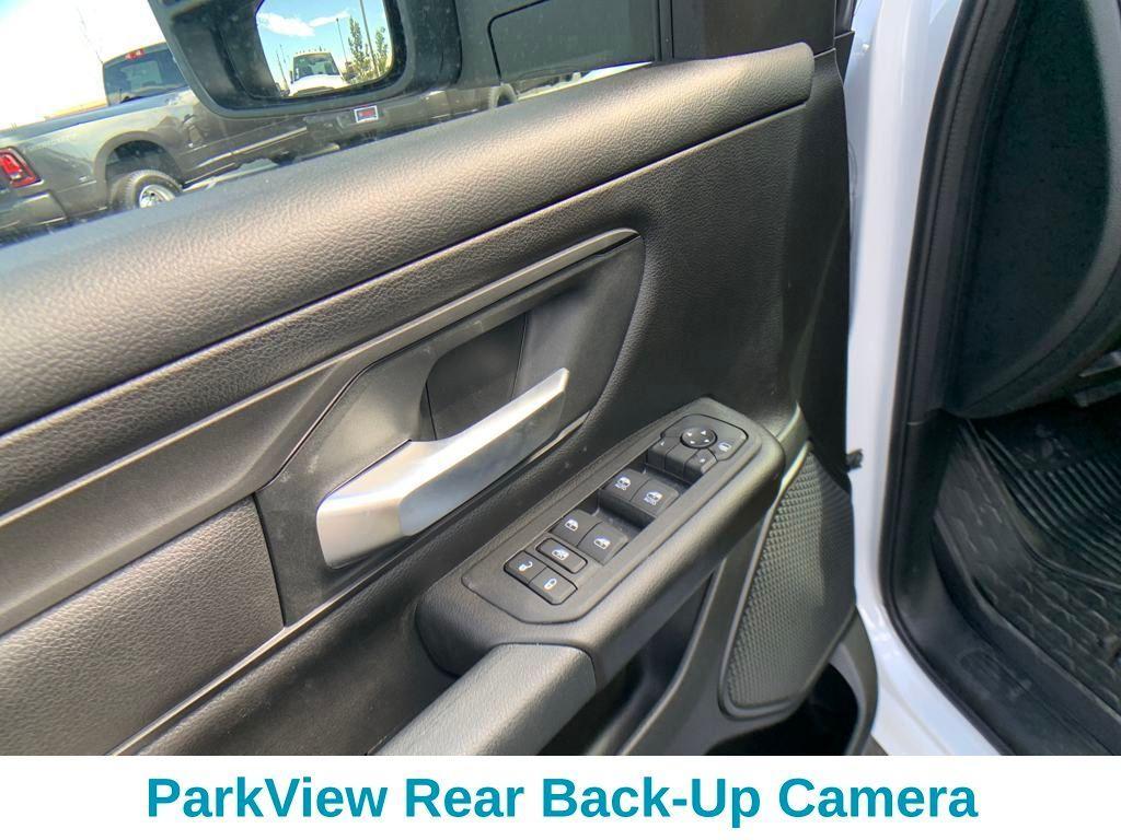 new 2025 Ram 1500 car, priced at $47,297