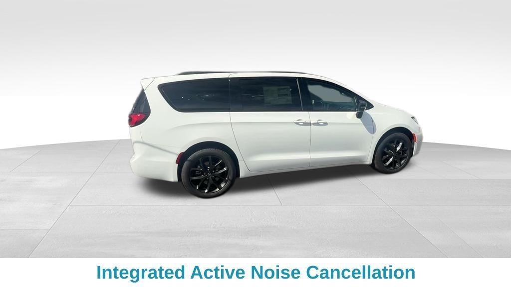new 2026 Chrysler Pacifica car, priced at $57,230
