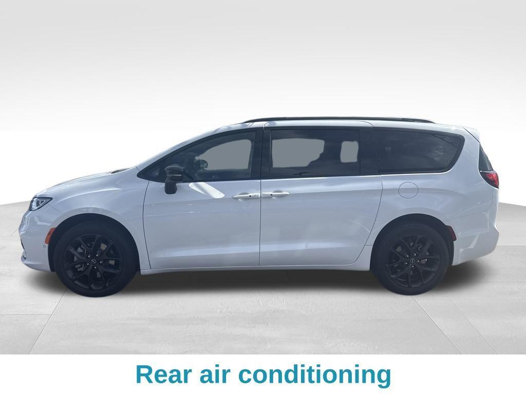 new 2026 Chrysler Pacifica car, priced at $57,230