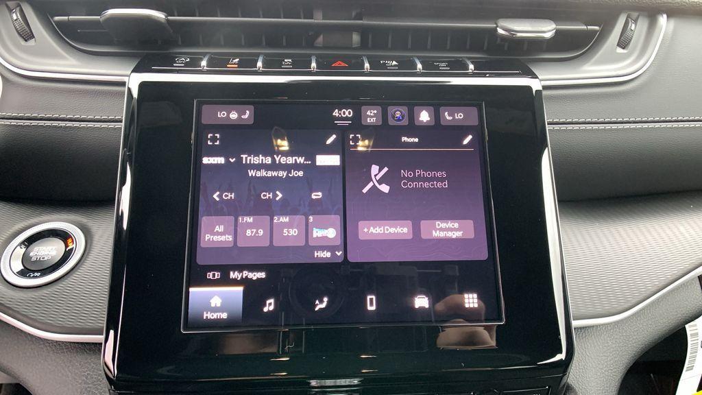 new 2025 Jeep Grand Cherokee car, priced at $42,568
