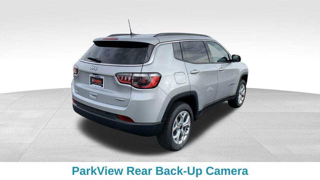 new 2025 Jeep Compass car, priced at $30,180