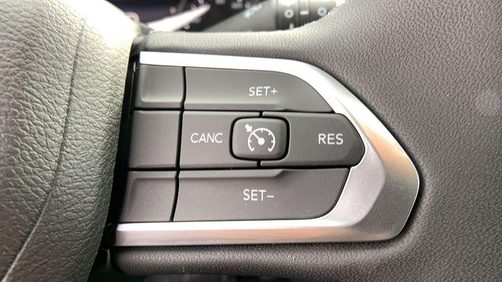 new 2025 Jeep Compass car, priced at $30,180