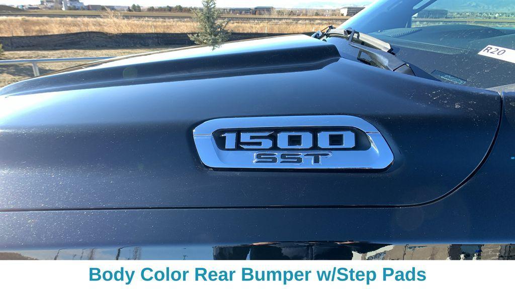 new 2025 Ram 1500 car, priced at $45,362