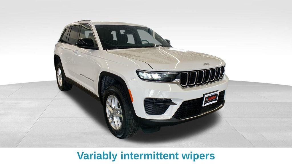 new 2025 Jeep Grand Cherokee car, priced at $37,582