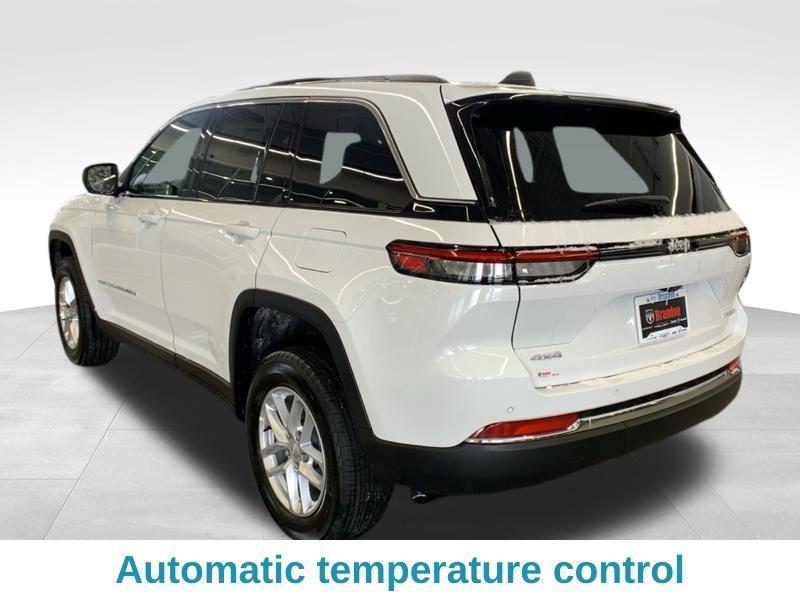 new 2025 Jeep Grand Cherokee car, priced at $37,582