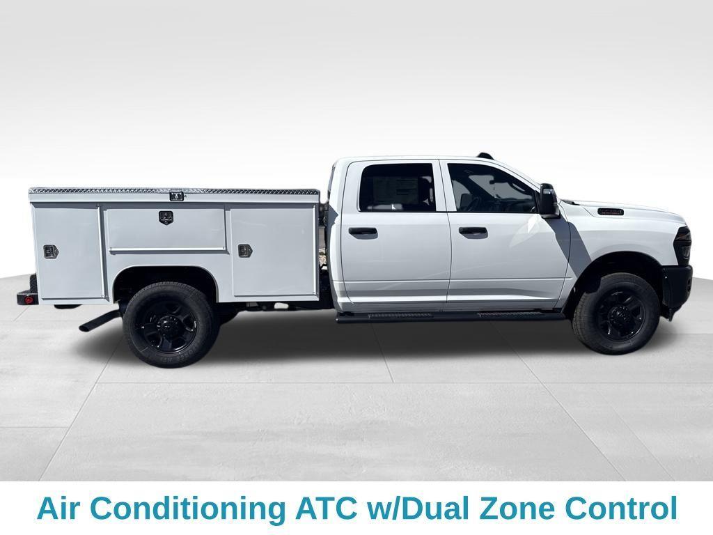 new 2025 Ram 3500 car, priced at $55,585