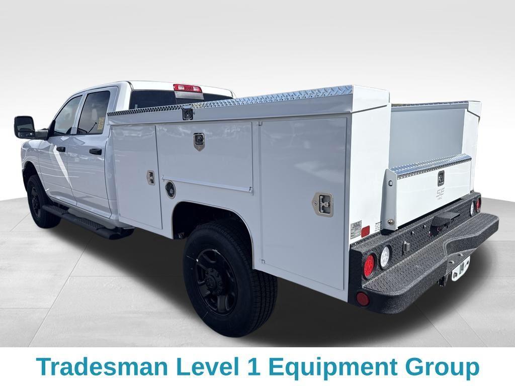 new 2025 Ram 3500 car, priced at $55,585