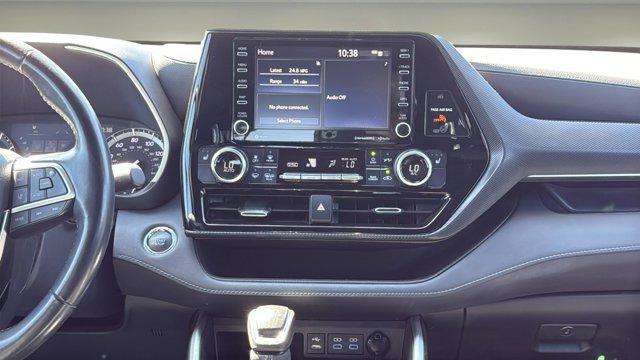 used 2022 Toyota Highlander car, priced at $36,600