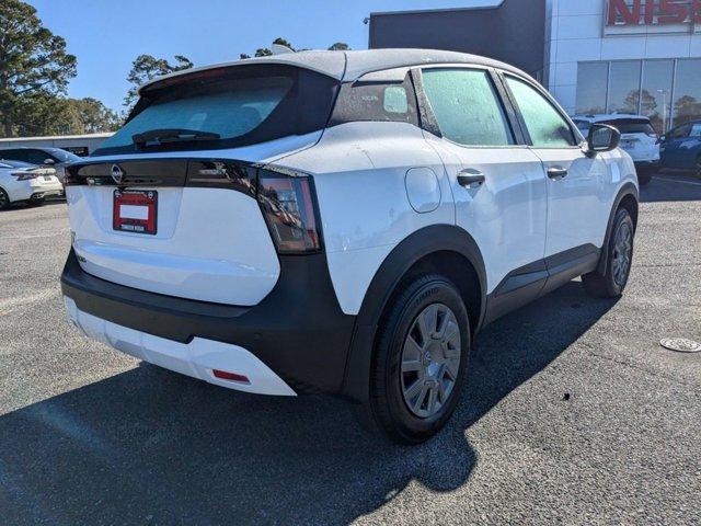 new 2025 Nissan Kicks car, priced at $24,070