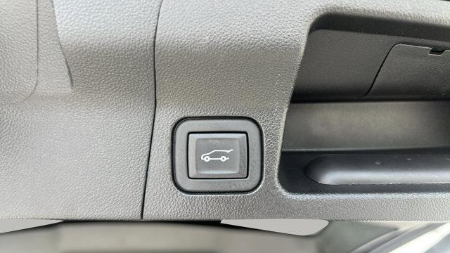 used 2023 GMC Acadia car, priced at $32,124